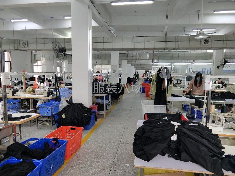 江西信豐縣品超服裝廠 專注褲子凈加工，打造鞋帽零售新亮點(diǎn)